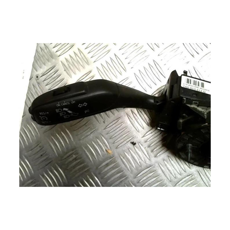 Com (Bloc Contacteur Tournant+Commodo Essuie Glace+Commodo Phare) SEAT IBIZA 4 PHASE 1 d’occasion