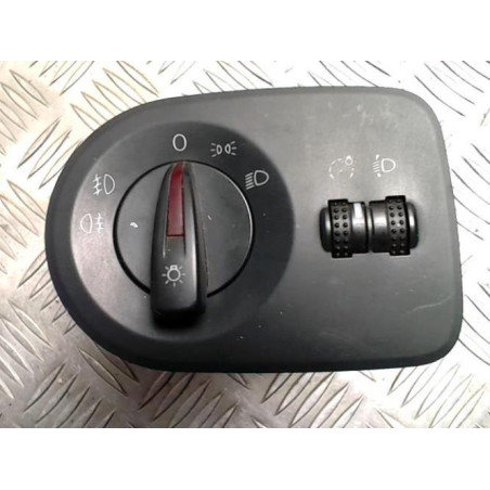 Commande de phare SEAT IBIZA 4 PHASE 1 d’occasion