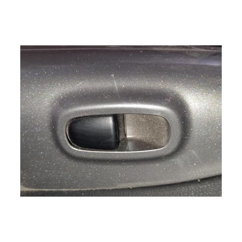 Porte avant droit NISSAN JUKE 1 PHASE 1 d’occasion