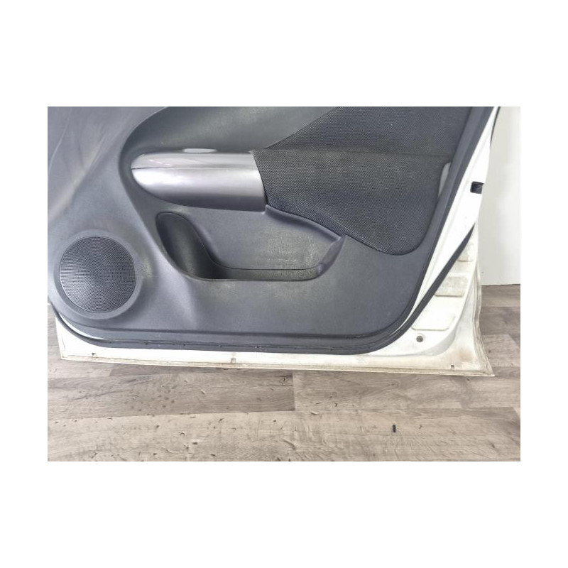 Porte avant droit NISSAN JUKE 1 PHASE 1 d’occasion