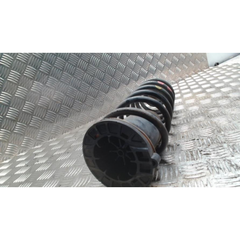 Ressort de suspension arriere gauche CITROEN NEMO d’occasion