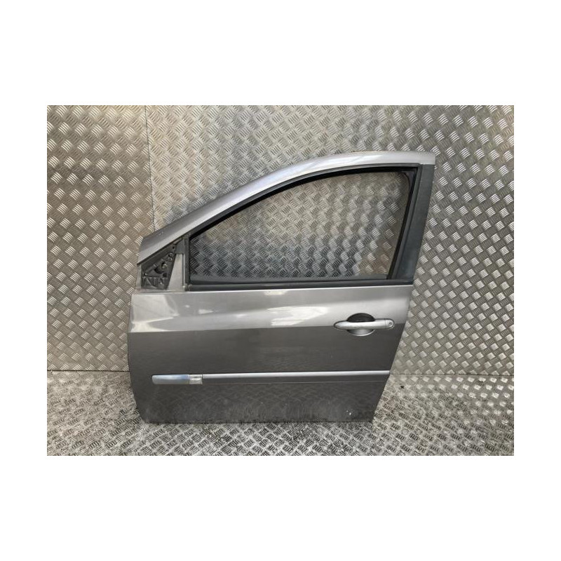 Porte avant gauche RENAULT CLIO 3 PHASE 2 d’occasion