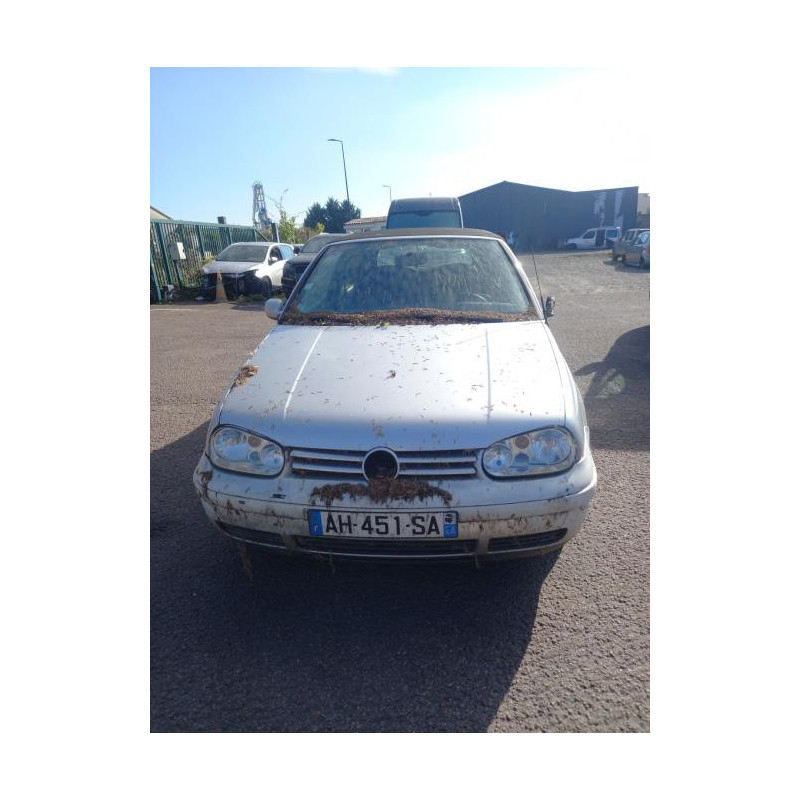Optique avant principal droit (feux)(phare) VOLKSWAGEN GOLF 4 CABRIOLET d’occasion