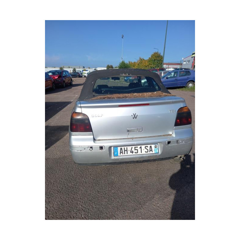Optique avant principal droit (feux)(phare) VOLKSWAGEN GOLF 4 CABRIOLET d’occasion
