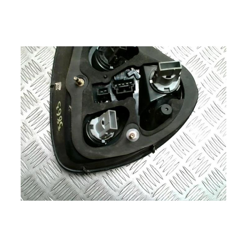 Feu arriere principal gauche (feux) FIAT MULTIPLA PHASE 1 d’occasion