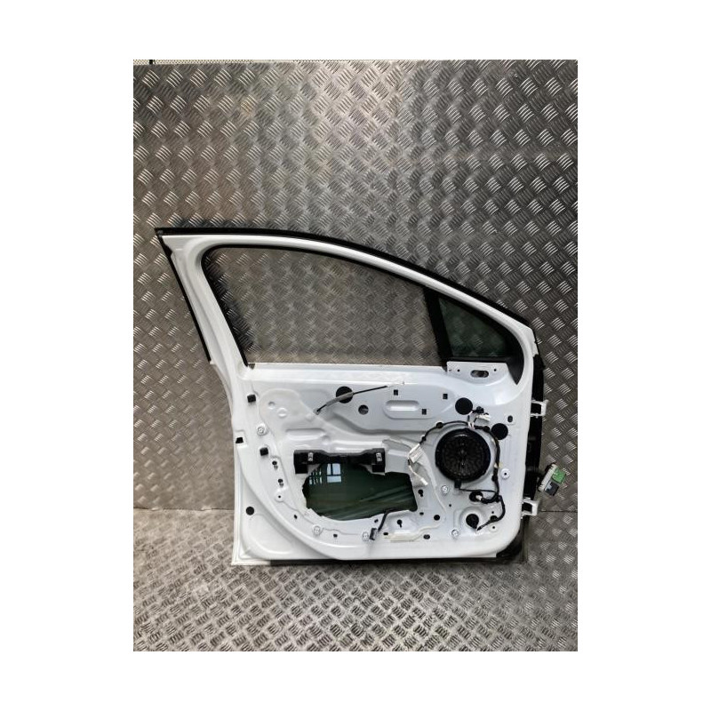 Porte avant gauche CITROEN C3 3 PHASE 1 d’occasion