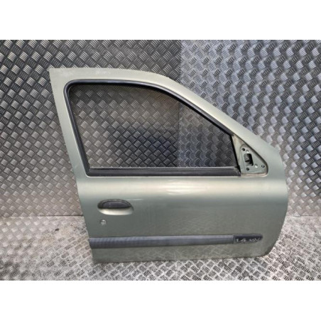 Porte avant droit RENAULT CLIO 2 PHASE 2 d’occasion