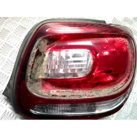 Feu arriere principal droit (feux) CITROEN DS3 PHASE 1 d’occasion