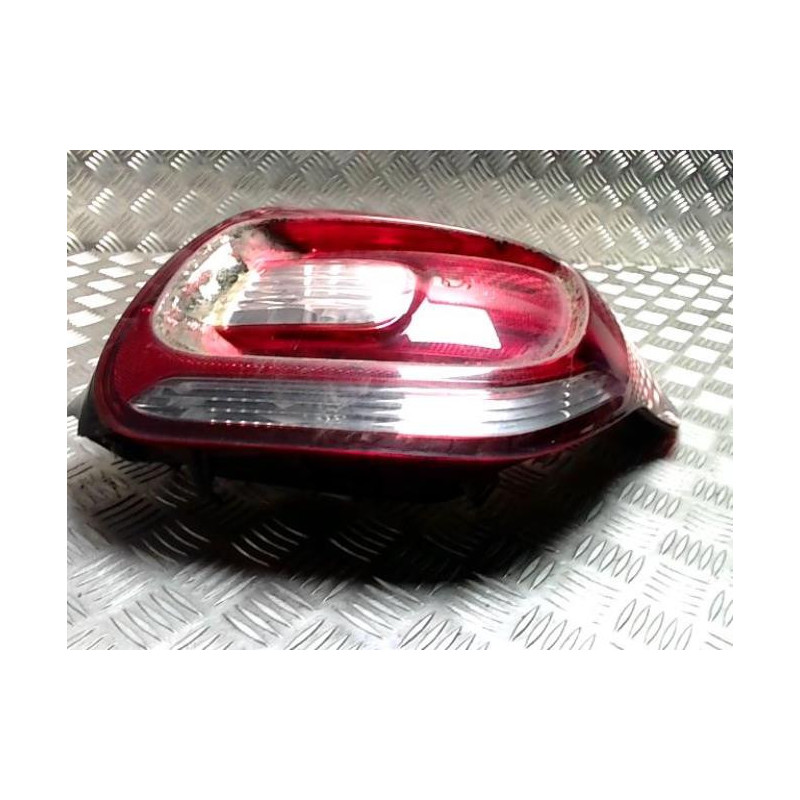 Feu arriere principal droit (feux) CITROEN DS3 PHASE 1 d’occasion