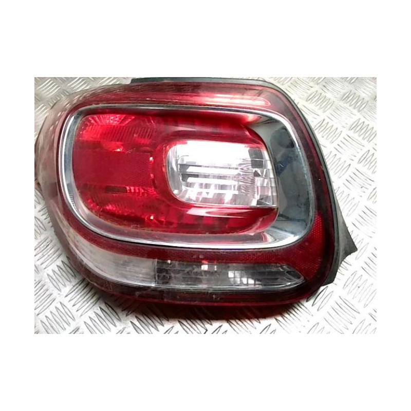 Feu arriere principal gauche (feux) CITROEN DS3 PHASE 1 d’occasion