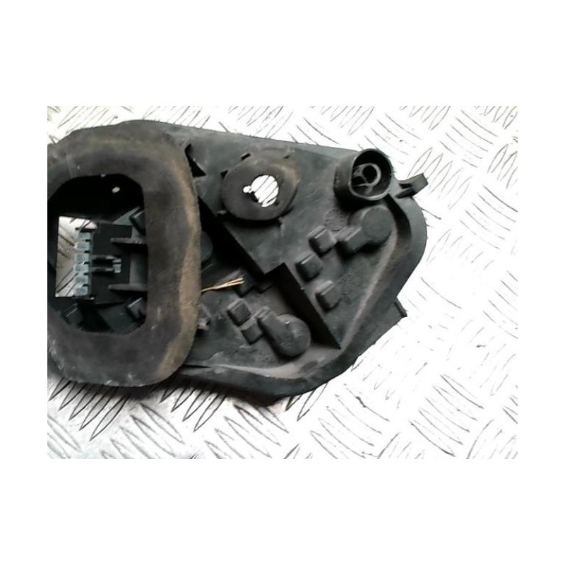 Platine feu arriere gauche OPEL CORSA D PHASE 1 d’occasion