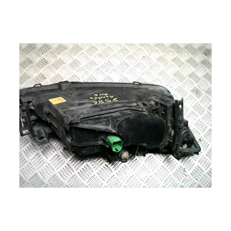 Optique avant principal gauche (feux)(phare) FORD MONDEO 2 d’occasion
