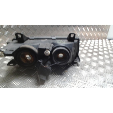 Optique avant principal gauche (feux)(phare) BMW SERIE 3 E36 COMPACT d’occasion