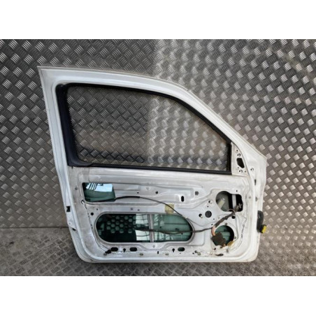 Porte avant gauche RENAULT CLIO 2 PHASE 2 d’occasion