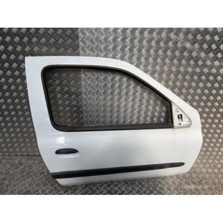 Porte avant droit RENAULT CLIO 2 PHASE 2 d’occasion