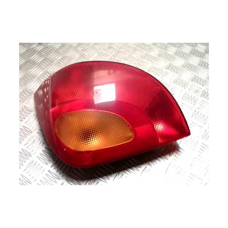 Feu arriere principal gauche (feux) FORD FIESTA 4 PHASE 1 d’occasion