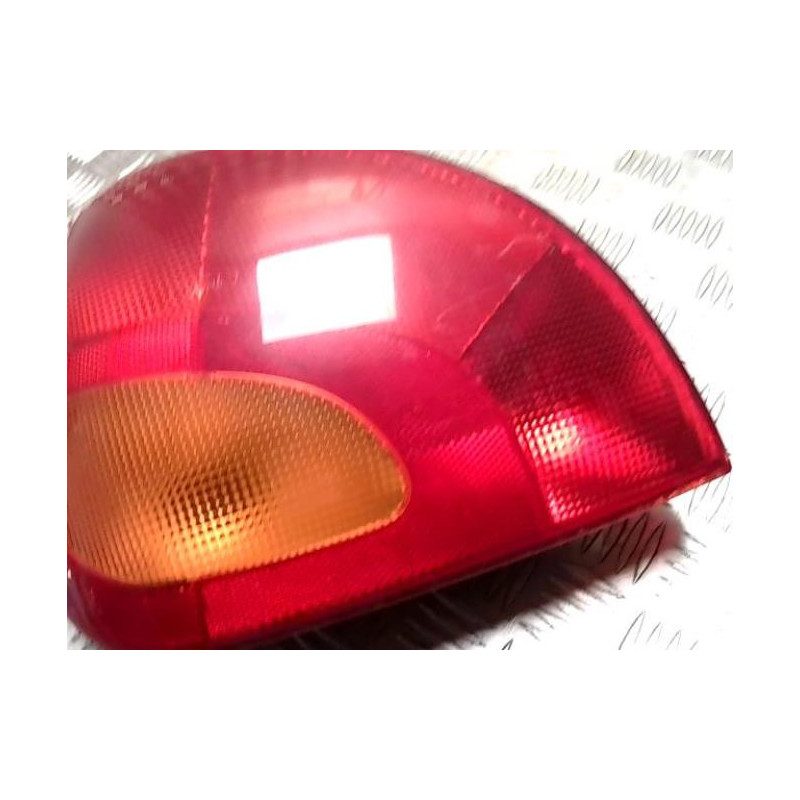 Feu arriere principal gauche (feux) FORD FIESTA 4 PHASE 1 d’occasion
