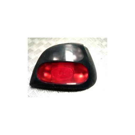 Feu arriere principal droit (feux) RENAULT MEGANE 1 PHASE 1 d’occasion