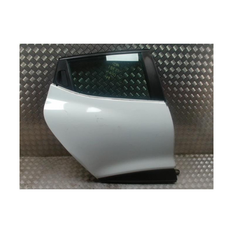 Porte arriere droit RENAULT CLIO 4 PHASE 1 d’occasion