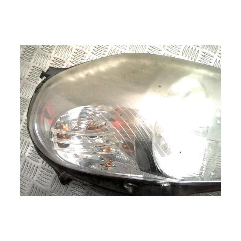Optique avant principal gauche (feux)(phare) FIAT GRANDE PUNTO d’occasion