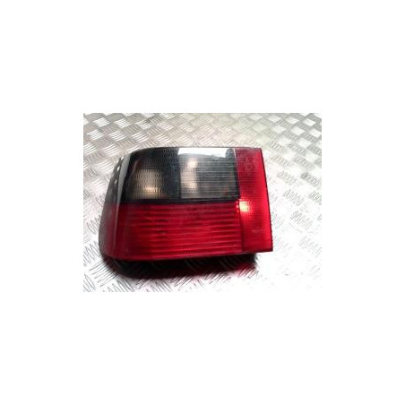 Feu arriere principal gauche (feux) SEAT IBIZA 2 PHASE 1 d’occasion