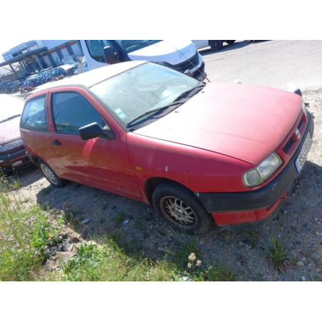 Feu arriere principal gauche (feux) SEAT IBIZA 2 PHASE 1 d’occasion