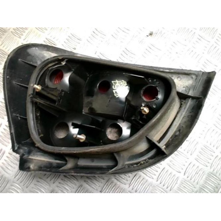 Feu arriere principal gauche (feux) RENAULT MEGANE 1 PHASE 1 d’occasion