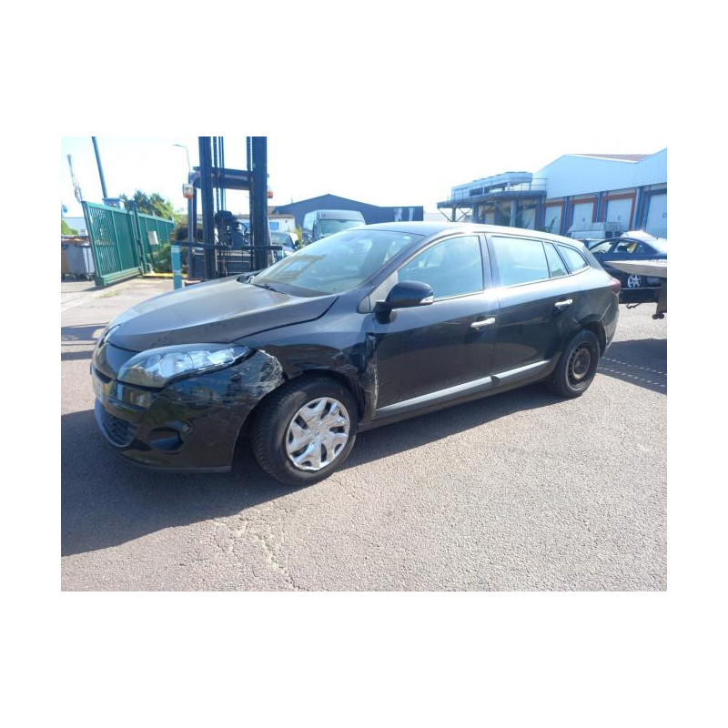 Feu arriere secondaire gauche (feux) RENAULT MEGANE 3 PHASE 1 BREAK d’occasion