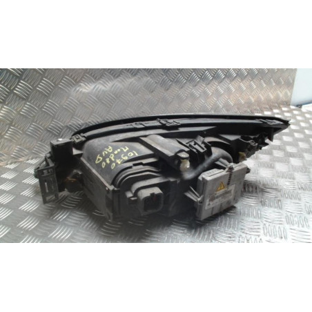 Optique avant principal droit (feux)(phare) FORD MONDEO 2 d’occasion