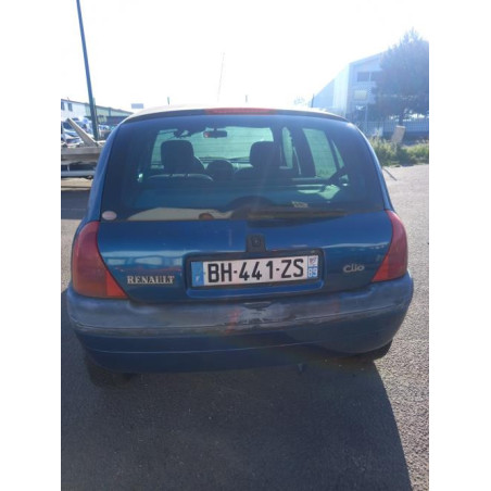 Feu arriere principal droit (feux) RENAULT CLIO 2 PHASE 1 d’occasion