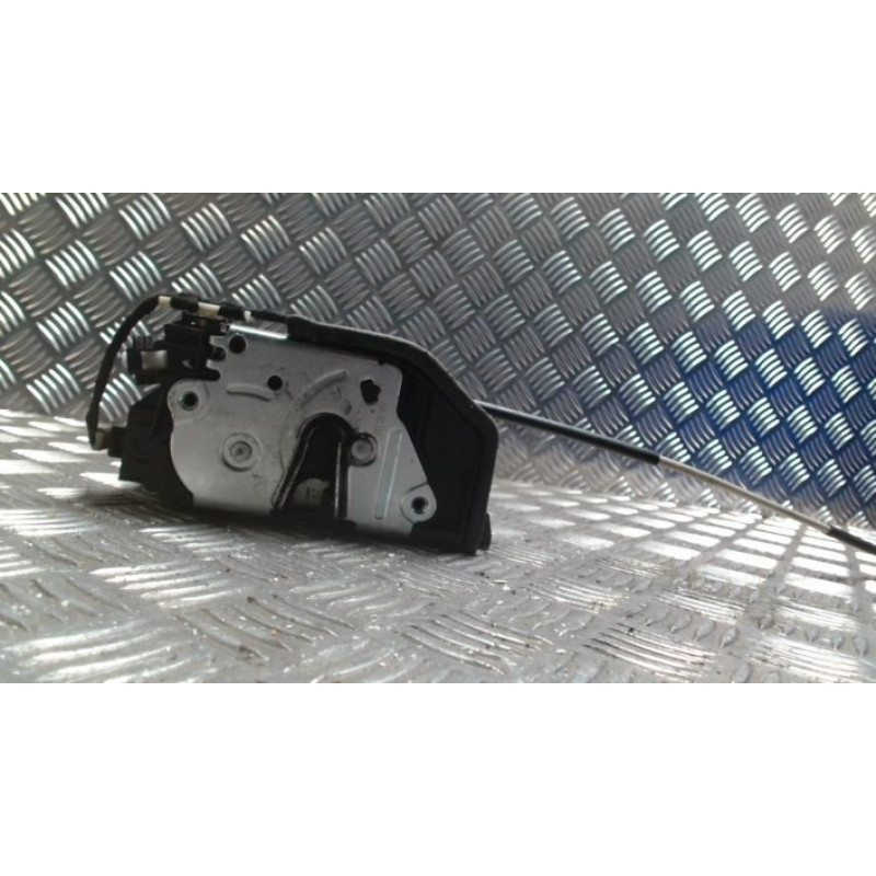 Serrure arriere gauche BMW SERIE 1 F20 PHASE 2 d’occasion