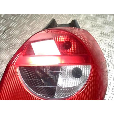 Feu arriere principal droit (feux) RENAULT CLIO 3 PHASE 1 d’occasion