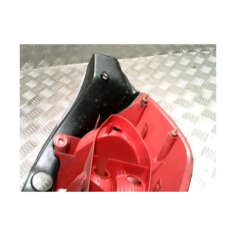 Feu arriere principal gauche (feux) RENAULT CLIO 3 PHASE 1 d’occasion