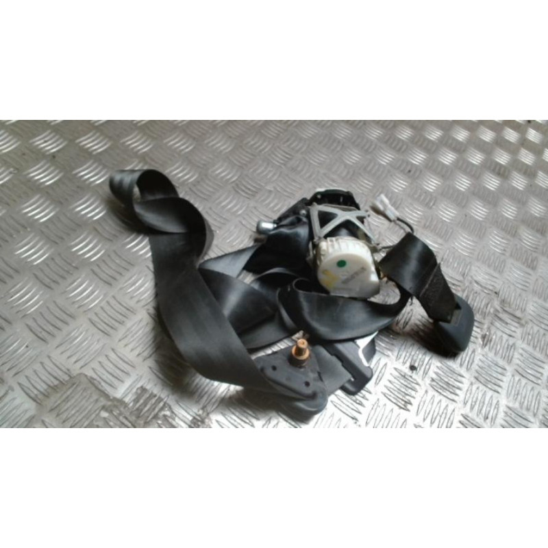Ceinture avant droit RENAULT CLIO 3 PHASE 1 d’occasion