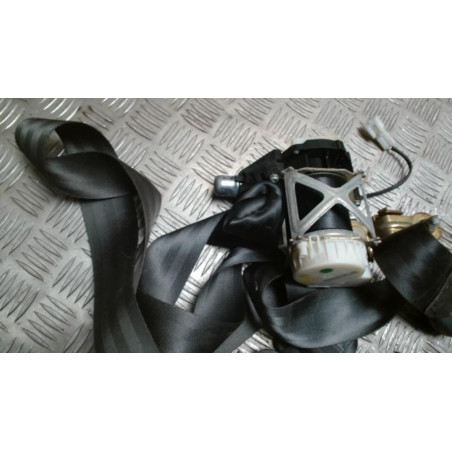 Ceinture avant droit RENAULT CLIO 3 PHASE 1 d’occasion