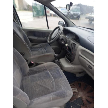 Feu arriere principal gauche (feux) RENAULT SCENIC 1 PHASE 2 d’occasion