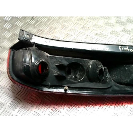 Feu arriere principal gauche (feux) FORD FIESTA 5 PHASE 1 d’occasion