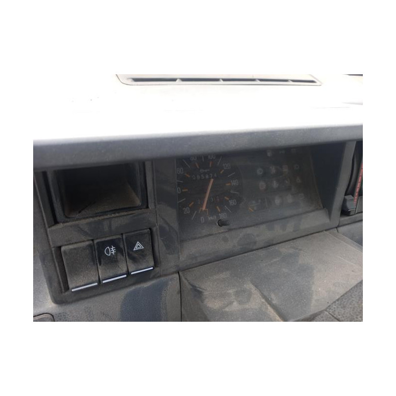 Feu arriere principal gauche (feux) RENAULT EXPRESS PHASE 1 d’occasion