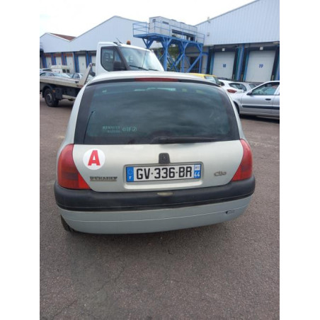 Feu arriere principal droit (feux) RENAULT CLIO 2 PHASE 1 d’occasion