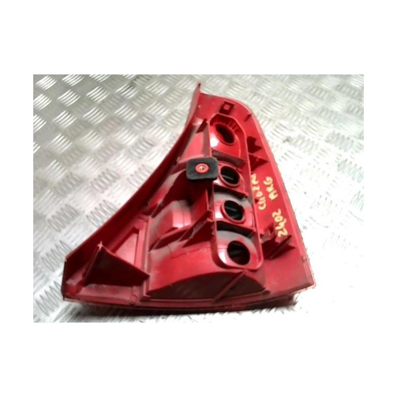 Feu arriere principal gauche (feux) RENAULT CLIO 2 PHASE 1 d’occasion