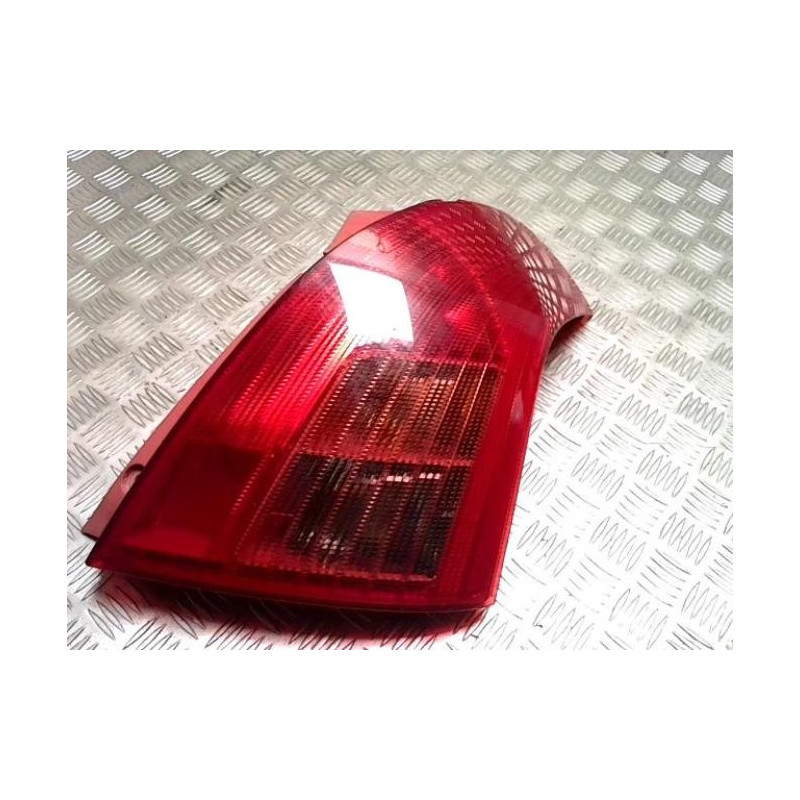 Feu arriere principal droit (feux) SUZUKI SWIFT 3 d’occasion