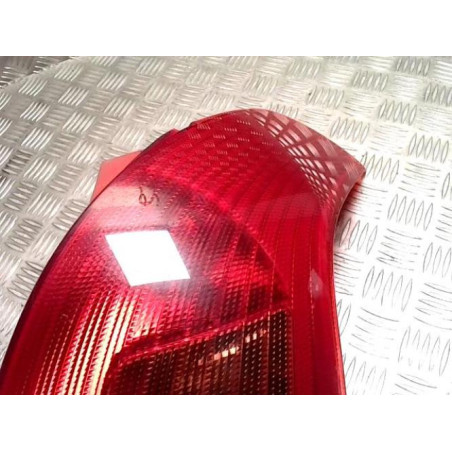 Feu arriere principal droit (feux) SUZUKI SWIFT 3 d’occasion