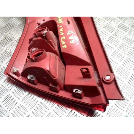 Feu arriere principal droit (feux) SUZUKI SWIFT 3 d’occasion
