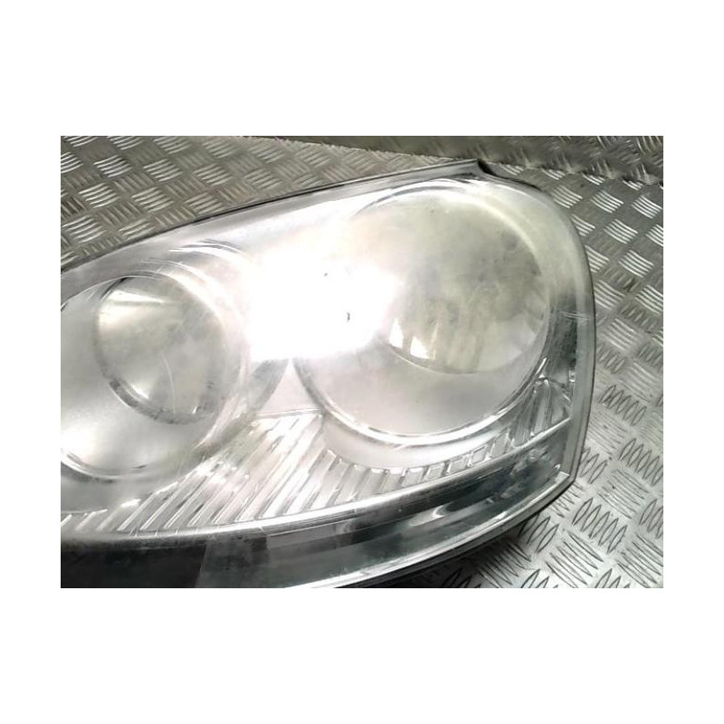 Optique avant principal gauche (feux)(phare) VOLKSWAGEN GOLF 5 d’occasion