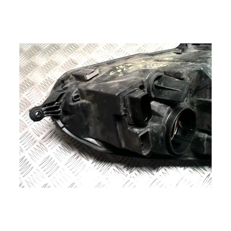 Optique avant principal gauche (feux)(phare) VOLKSWAGEN GOLF 5 d’occasion
