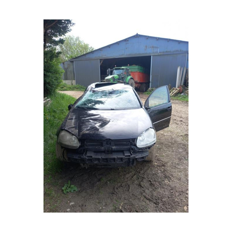 Optique avant principal gauche (feux)(phare) VOLKSWAGEN GOLF 5 d’occasion