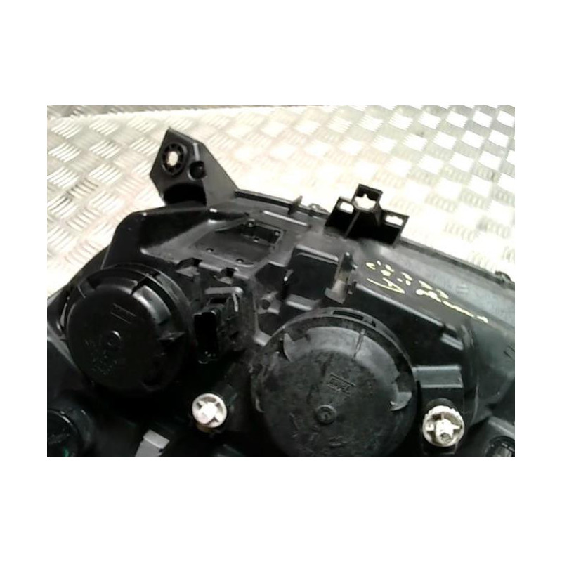 Optique avant principal droit (feux)(phare) CITROEN C5 1 PHASE 1 d’occasion