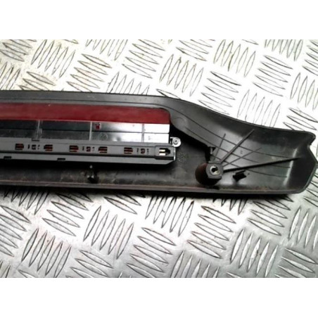 Feu arriere stop central FIAT PUNTO 2 PHASE 1 d’occasion