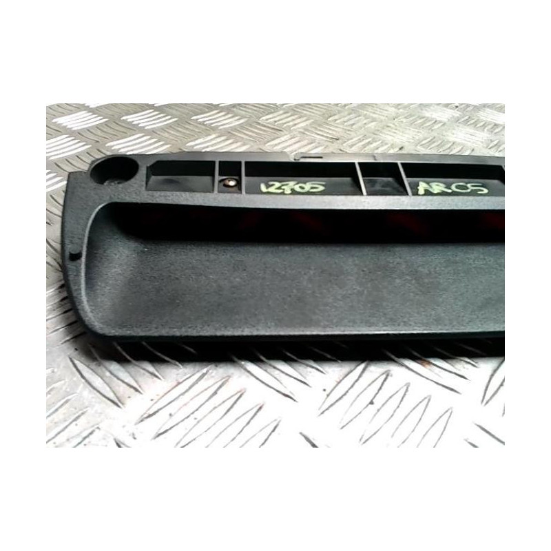 Feu arriere stop central CITROEN C5 1 PHASE 2 d’occasion