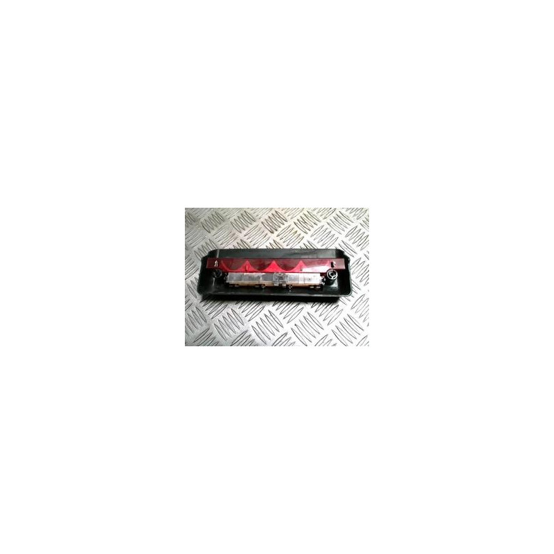 Feu arriere stop central CITROEN C2 PHASE 1 d’occasion